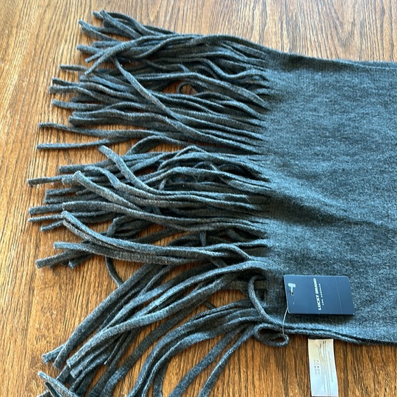 Nwt. lucky fringe scarf - Picture 3 of 5